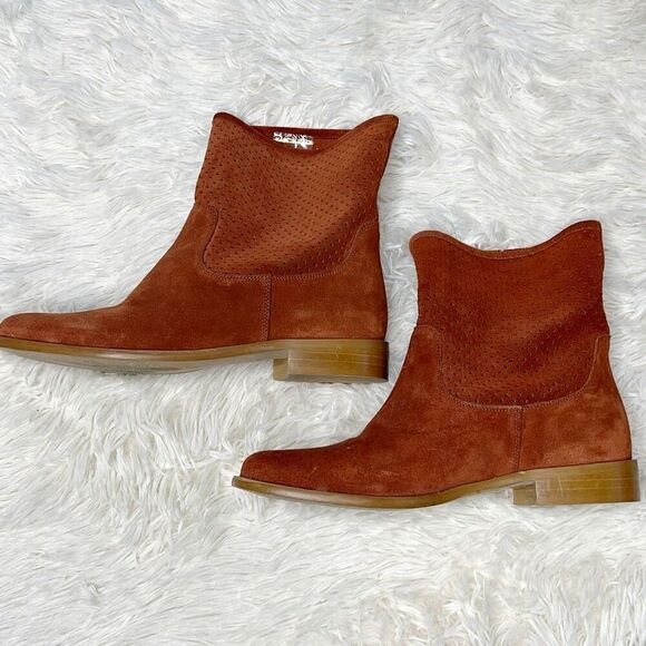 Sundance Magnolia Ankle Boots 38 - 7.5 Rust Suede Leather Perforated Booties - Picture 5 of 8